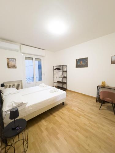 Lisi - Porta Romana Guestroom