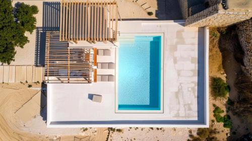 House Alisha in Tourlos for 6 guests