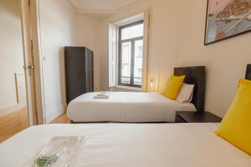 City Center Terrace Apartment by Vacationy