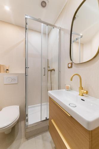 Imhost 7 -Cosy apart Batignolles/Galerie Lafayette