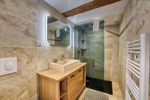 Stylish and Central Antibes Apt