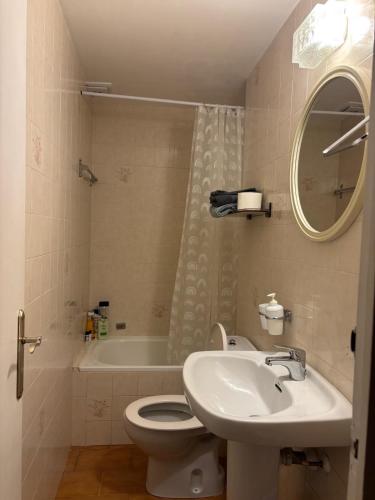 appartement EMPURIABRAVA à 150 Mêtres de la plage