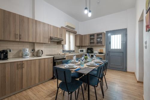 Spacious and Bright Kos Home