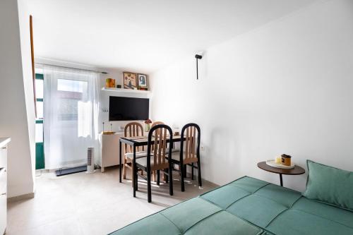 Olea Mare - NEW 2026 Seaside Retreat