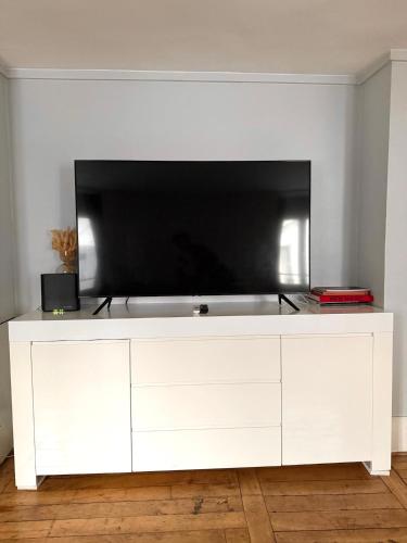Central Splendid Apartment Louvre 1st District Paris