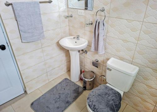 Phòng tắm tại MB Apartment