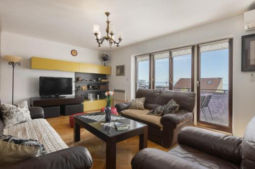 Vintage Apartment Spartium With Free Parking
