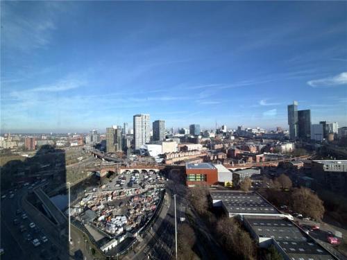 Luxury Skyline Apartment with Premium Facilities- Central M3 photo 21