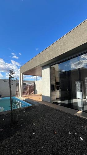 Casa com piscina na terra das Cataratas