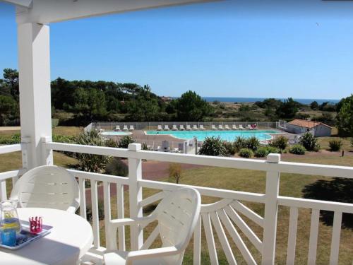 Appartement vue mer avec piscine chauffée et parking gratuit - FR-1-92-916