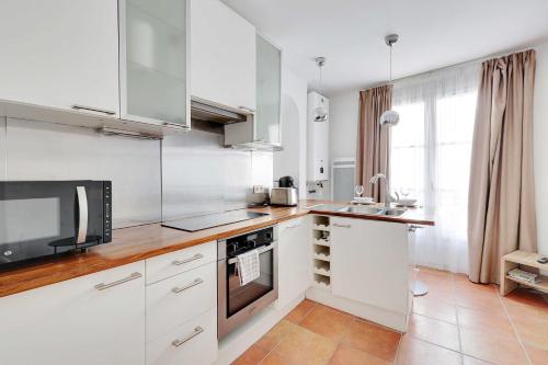 Charming Apartment 1BR 2P – Paris 4th