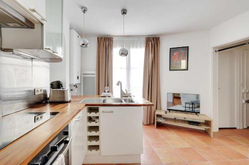 Charming Apartment 1BR 2P – Paris 4th