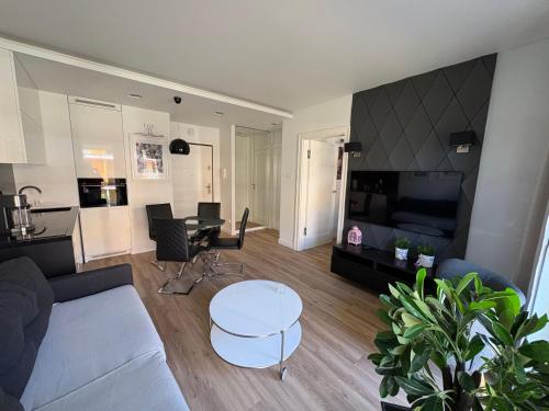 APARTAMENT PREMIUM V z Garażem