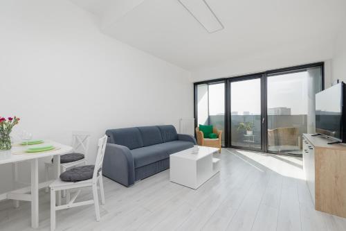 Hanza Tower Studio 514 by BookingHost