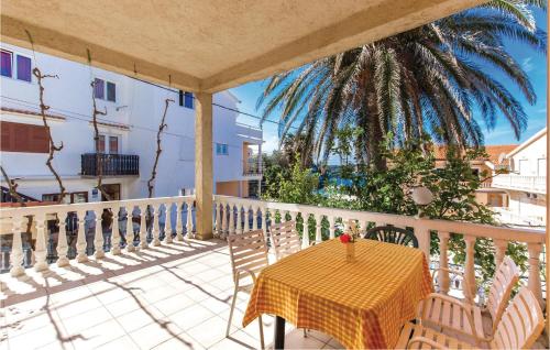 2 Bedroom Amazing Apartment In Rab