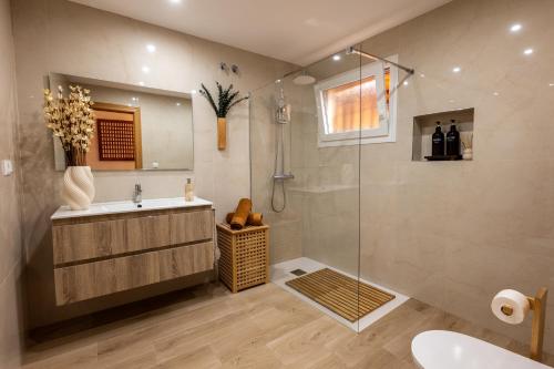 a bathroom with a shower and a sink at Comeback Villa Itaca in Motril