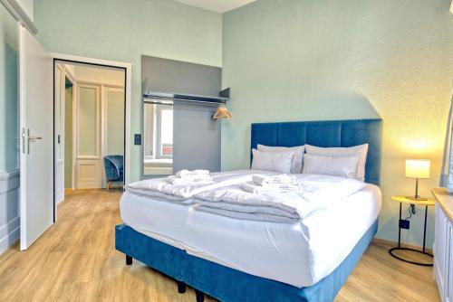 BANK House Apartment XL 105 - GRIWA RENT