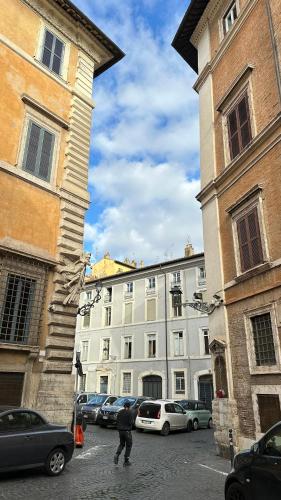 Navona YH