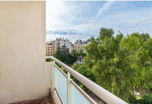Nice City Center 2 Bedrooms Balcony Air Conditioning
