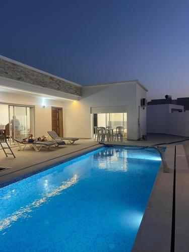 Villa de Charme avec Piscine Privée à Midoun, Djerba - Secteur Arko