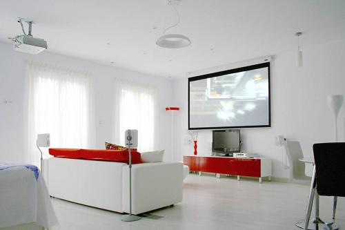 El Encanto de Aviles By Silastur