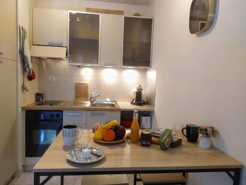 WeHost – Balcon Fleuri, Centre-ville & Carré d'Or / 3-4 pers.