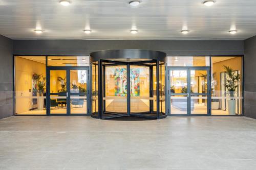 Hotel101 - Madrid — Facade/entrance