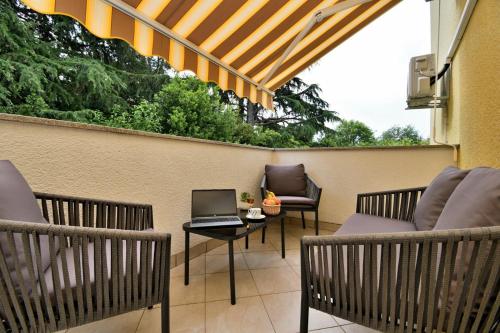 Apartment Porec (228-1)