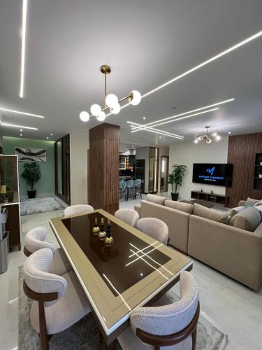 Luxury Living Apartment