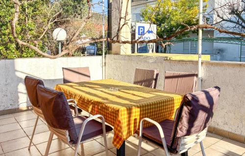 Beautiful Apartment In Rab With House Sea View