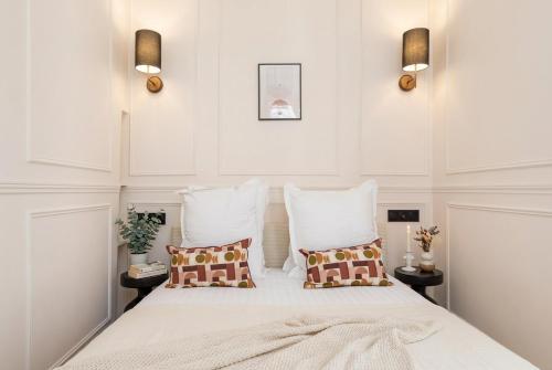 PoeticStay - Sentier - Caire