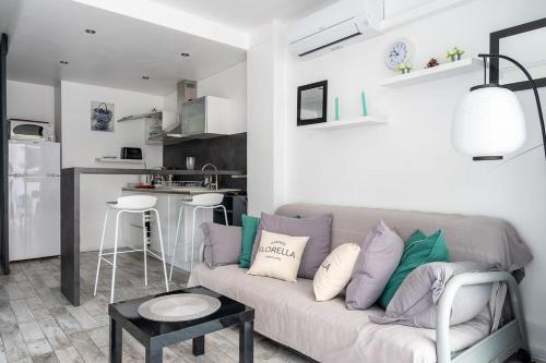 LE ROYAL Studio adorable avec terrasse, parfait pour les couples et à deux pas de la Croisette