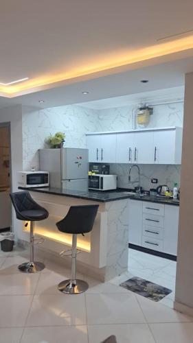 الفندقيه بمكرم عبيد