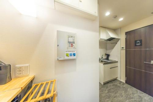 2 mins walk from JR Kameido Station, 9 mins to Akihabara, Near Skytree, Private apartment with 2 double beds for up to 4 ppl