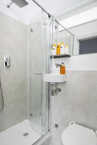 Central Rome Family Apartment near Villa Borghese