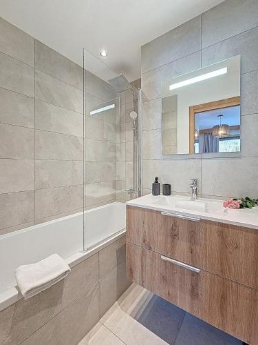 Écrin de Prestige au Cœur de Chamonix - 2 Suites