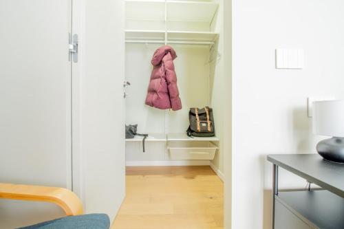 Private Parking in Chinatown - Bright Pearl Milano
