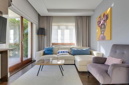 Blue Marlin z ogrodem by Grand Apartments
