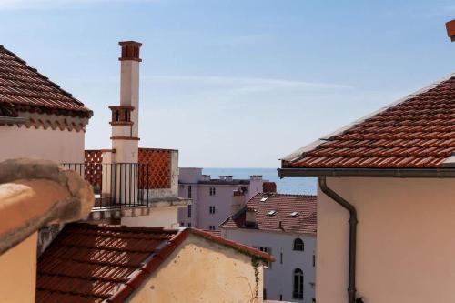 Cosy Cœur du Suquet # Vieux Cannes - Proche Plage et Vieux Port - Climatisation photo 10