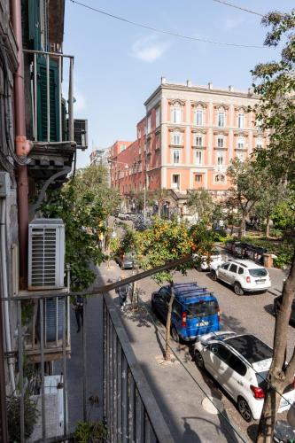 Bellini Holiday Home - Appartamento con balcone NAPOLI