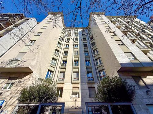 3 Bedrooms separate 1 Min Walk From Brera, 15 Min Duomo