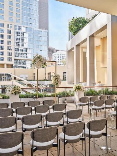 Conrad Los Angeles photo 65