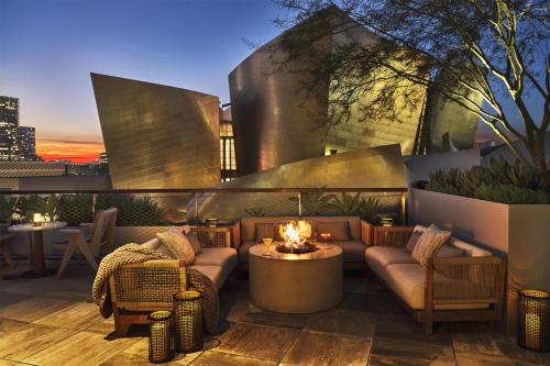 Conrad Los Angeles photo 76