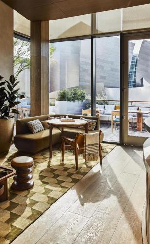 Conrad Los Angeles photo 200