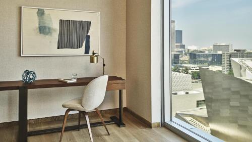 Conrad Los Angeles photo 207