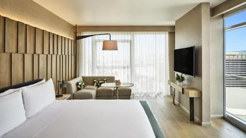 Conrad Los Angeles photo 16