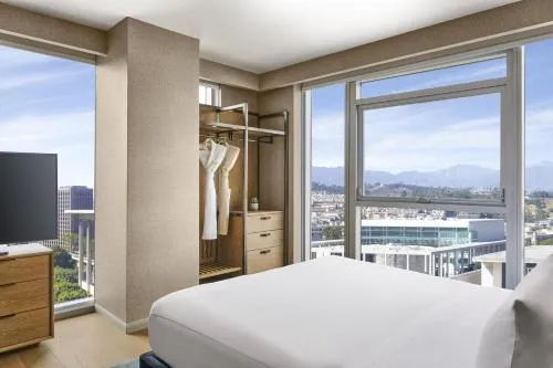 Conrad Los Angeles photo 41
