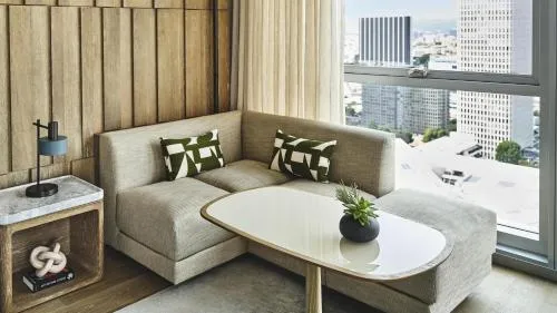 Conrad Los Angeles photo 17