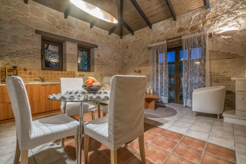 Ruang duduk di San Antonio Villas
