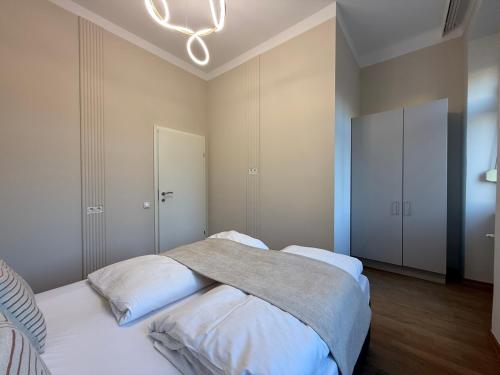 Convenient Apartment near U6 - Fast City Access